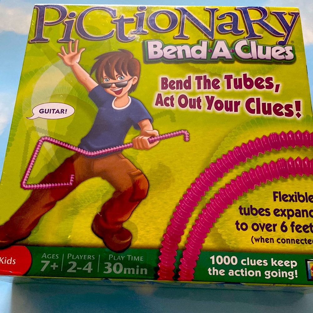 Pictionary Bend a Clues Game  Mattel New!